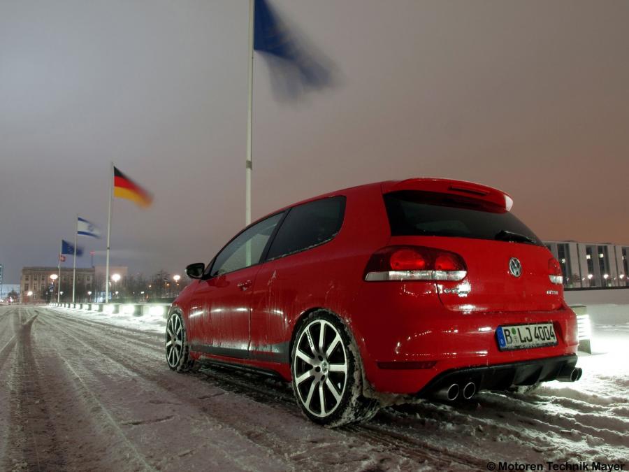  Volkswagen Golf GTi by MTM 2009 года  (фото 8 из 15)